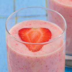 Easy Strawberry Smoothies